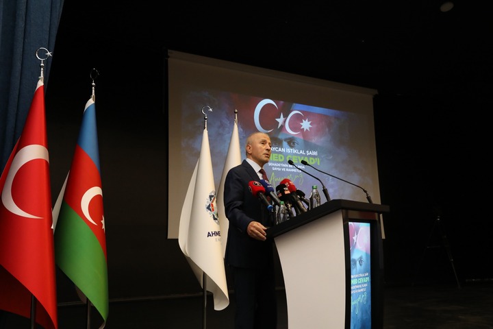 /api/files/1/Hacıbayram AHBV/web(tr-TR)/2025 HABER KLASÖRÜ/Ahmed Cevad'ı Anma Programı/1.jpeg